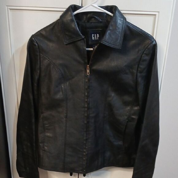 GAP Black Leather Jacket Size XS - Picture 1 of 6